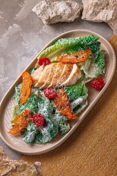 Цезарь с курицей